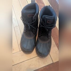 London Fog Black and Brown Boots